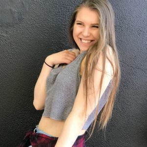 Meet your Posher, Jenna